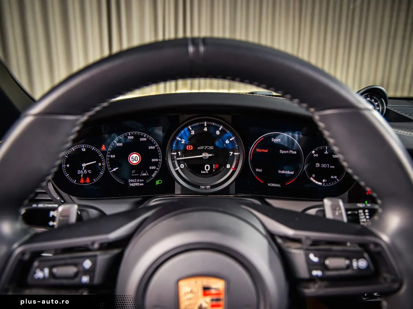 PORSCHE 992 Carrera 4 GTS Cabriolet  BOSE  Chrono  PDLS