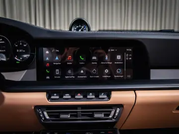 PORSCHE 992 Carrera 4 GTS Cabriolet  BOSE  Chrono  PDLS