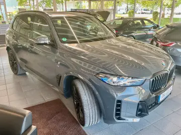 BMW X5 30 d xDrive M Sportpaket AHK Sky Lounge Stand
