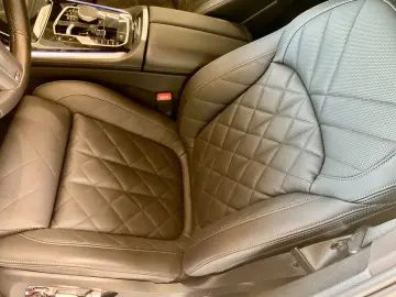 BMW X5 30 d xDrive M Sportpaket AHK Sky Lounge Stand