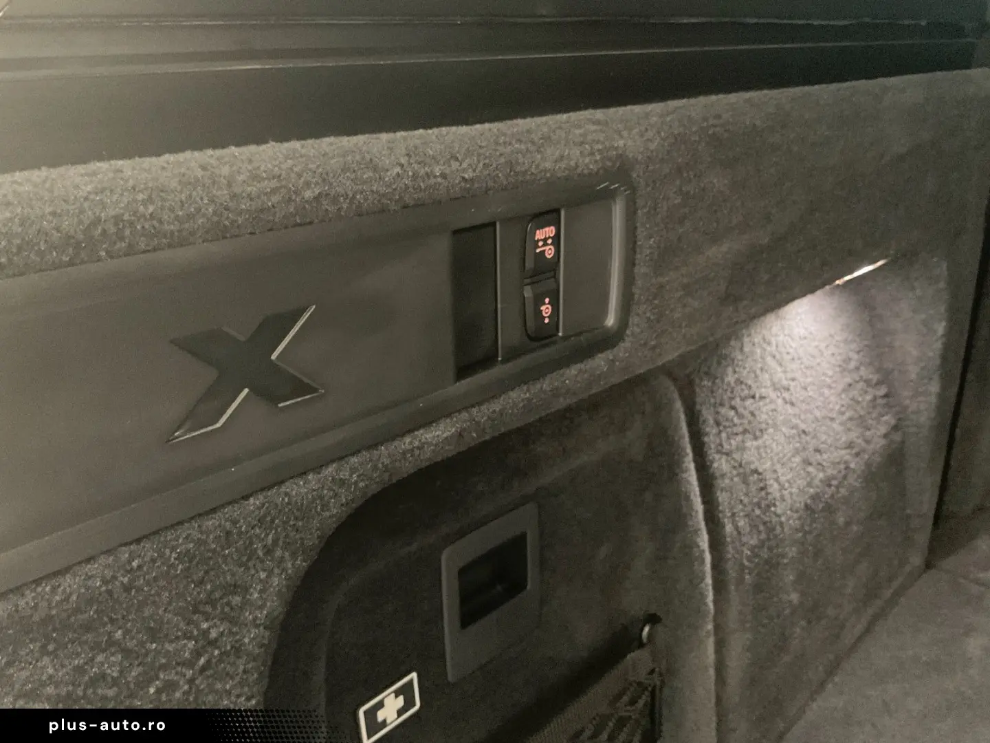 BMW X5 30 d xDrive M Sportpaket AHK Sky Lounge Stand
