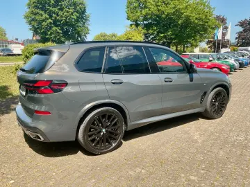 BMW X5 30 d xDrive M Sportpaket AHK Sky Lounge Stand