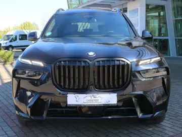 BMW X7 xDrive 40d M Sport  Luft AHK Pano Harman 22