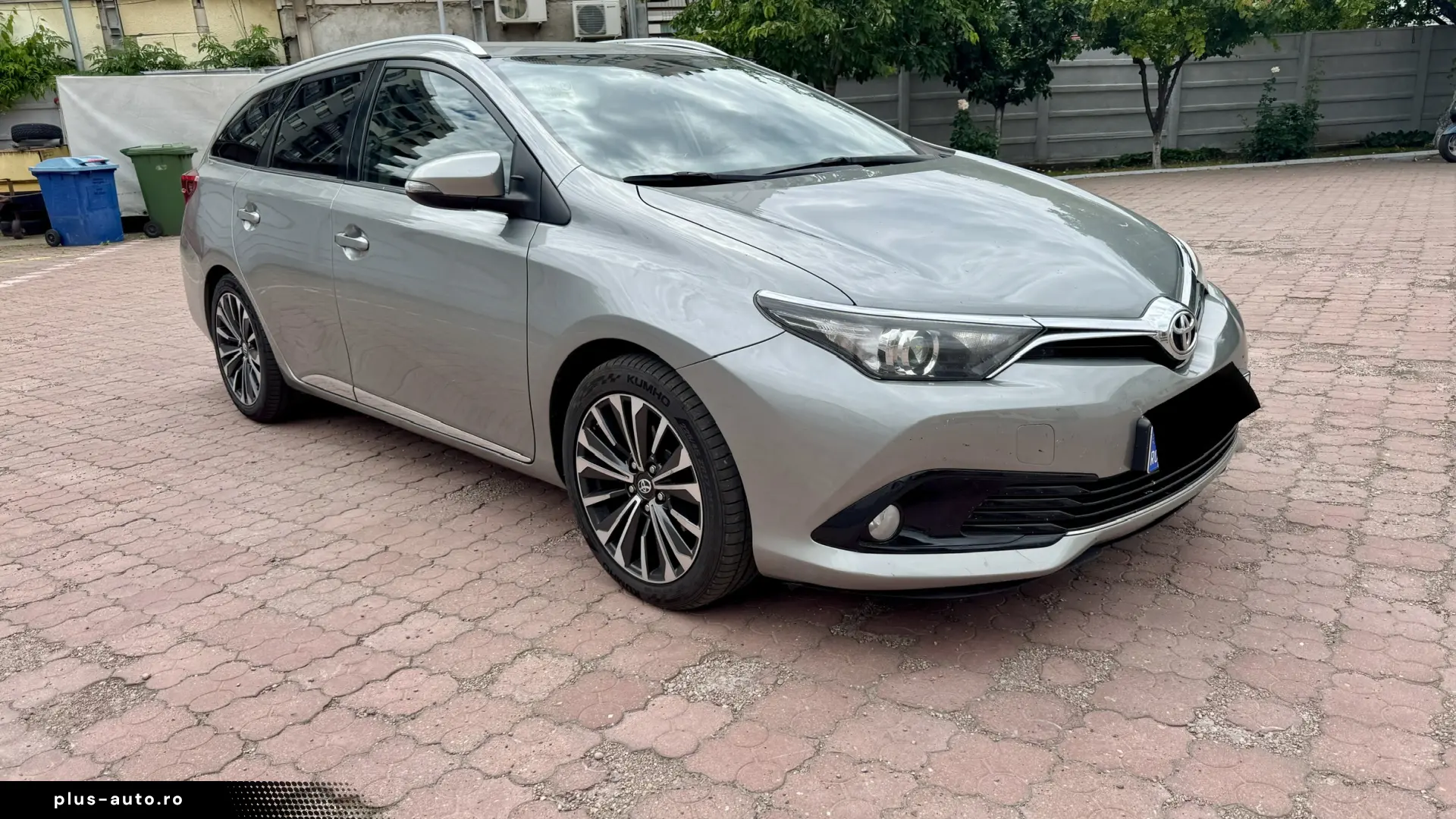 Toyota Auris Touring Sports
