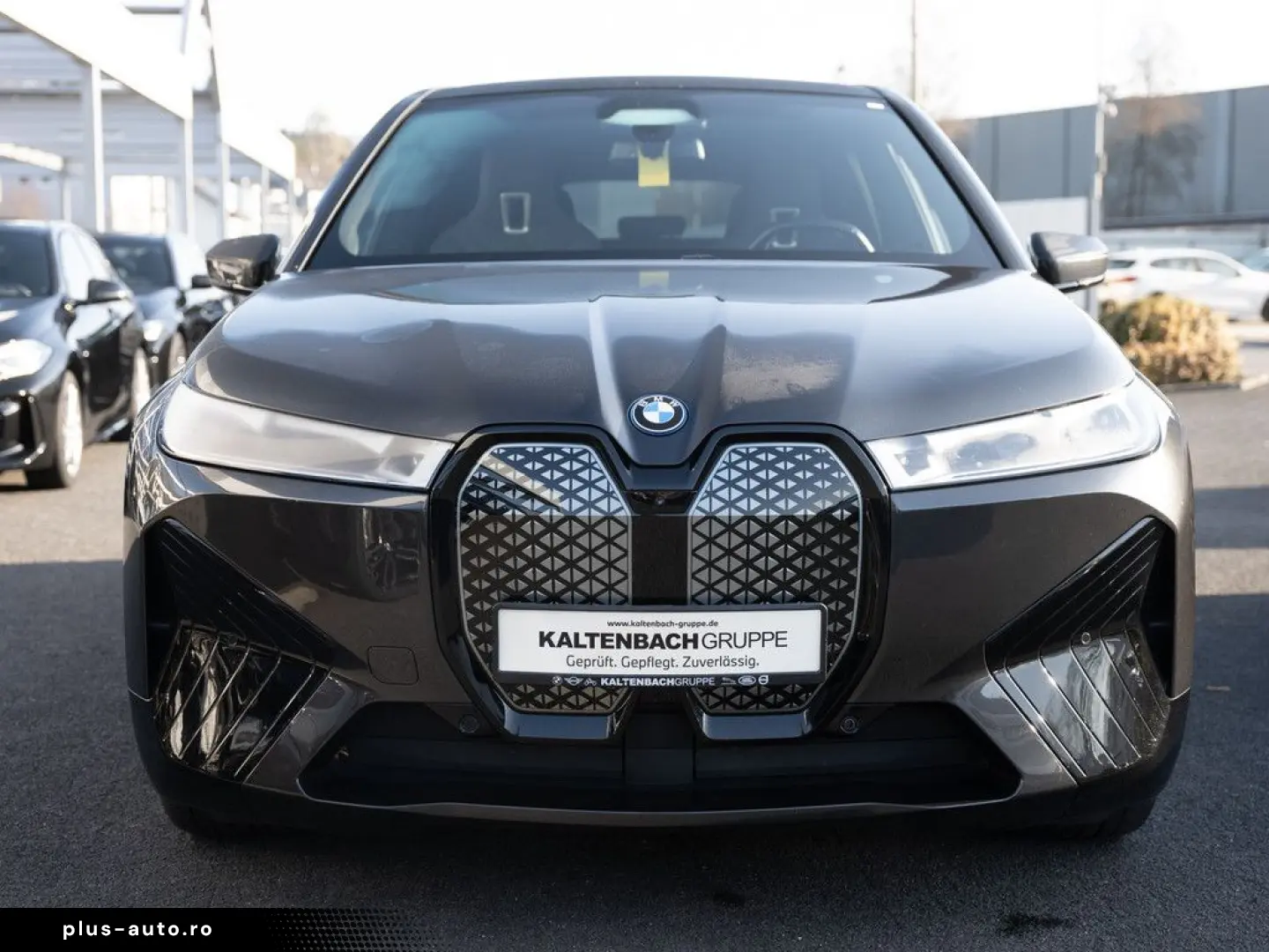 BMW iX xDrive 40 Sport PANO AHK HUD LASER LED ACC