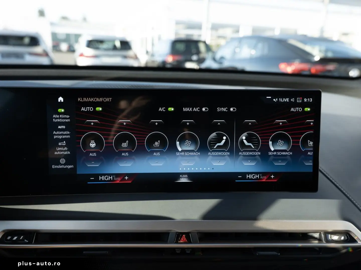 BMW iX xDrive 40 Sport PANO AHK HUD LASER LED ACC