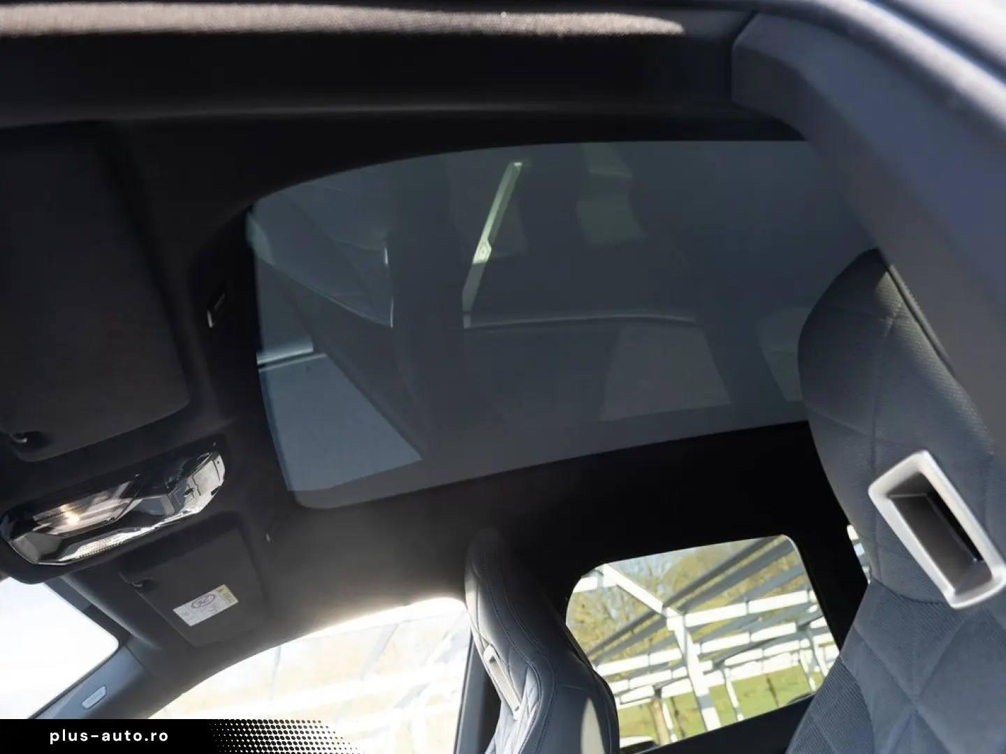 BMW iX xDrive 40 Sport PANO AHK HUD LASER LED ACC