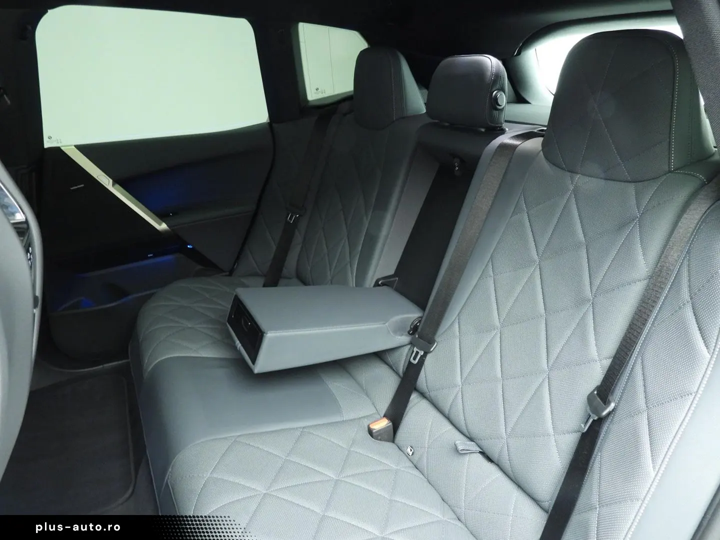 BMW iX xDrive40   Sportpaket   Laserlicht   navi   A