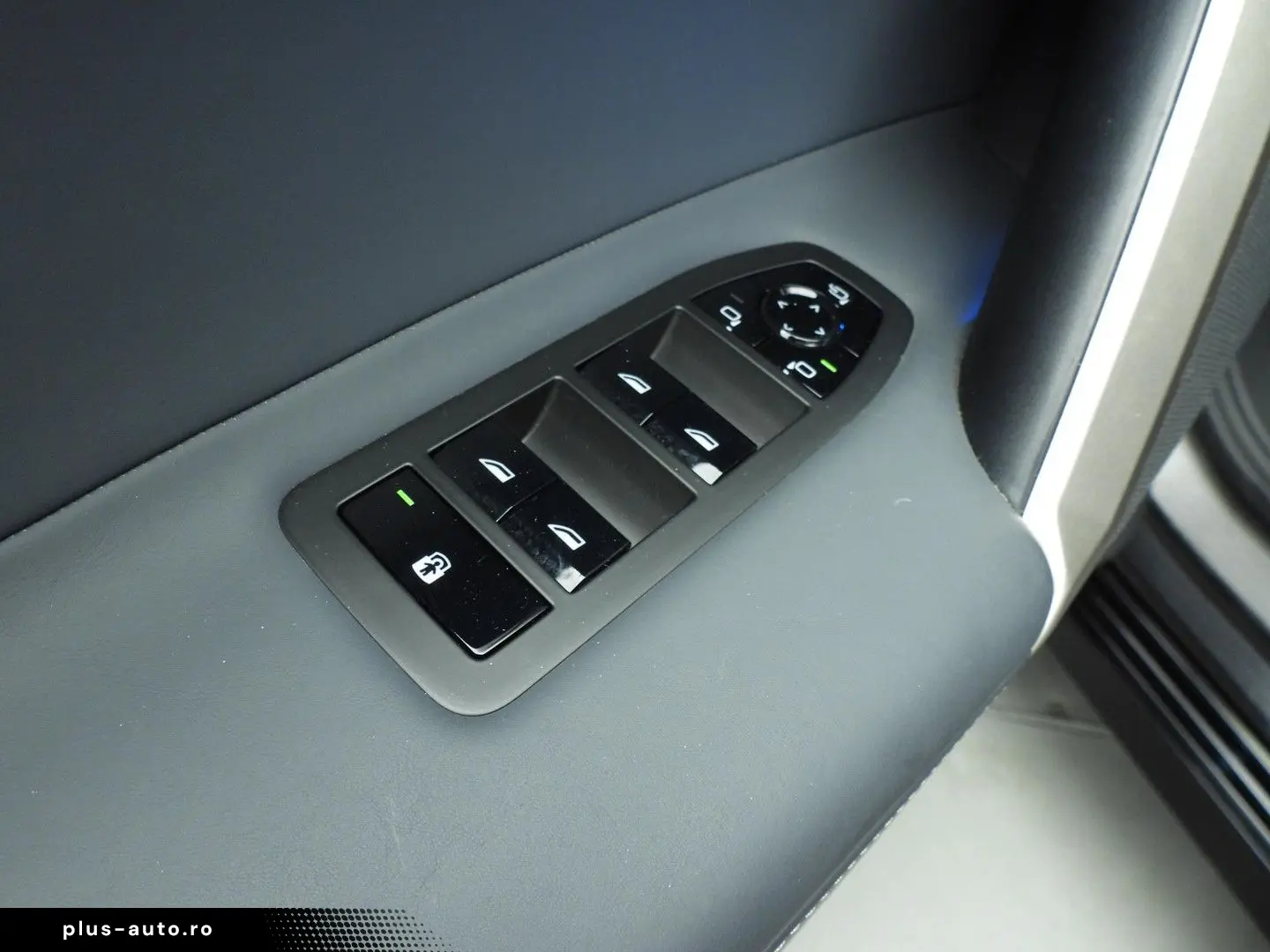 BMW iX xDrive40   Sportpaket   Laserlicht   navi   A