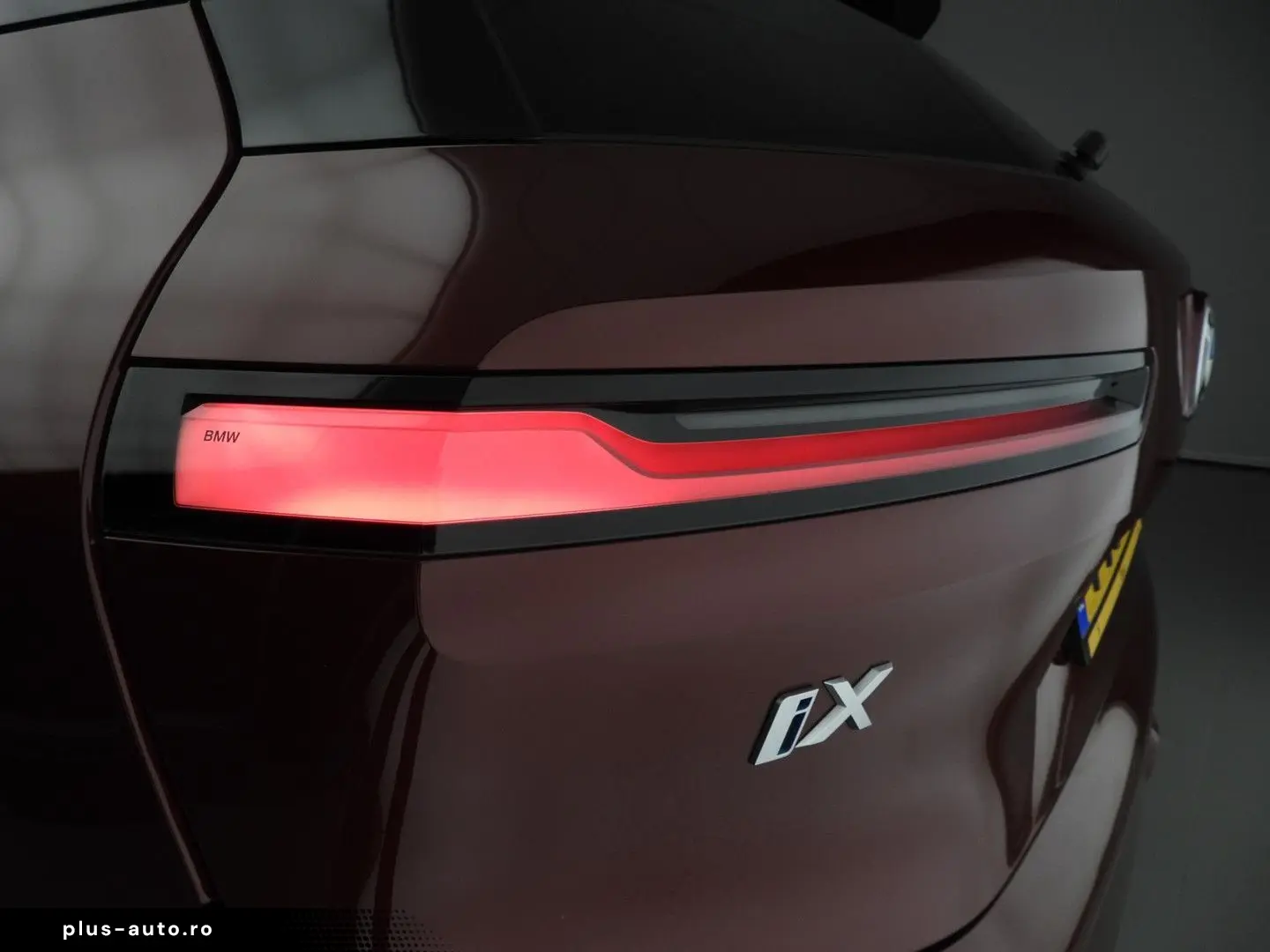BMW iX xDrive40   Sportpaket   Laserlicht   navi   A
