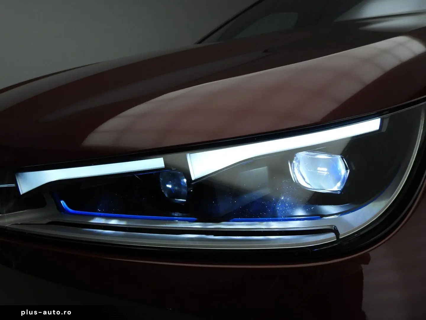 BMW iX xDrive40   Sportpaket   Laserlicht   navi   A