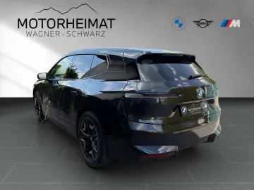BMW iX xDrive40 Sportpaket Leder Amido SkyLounge 22