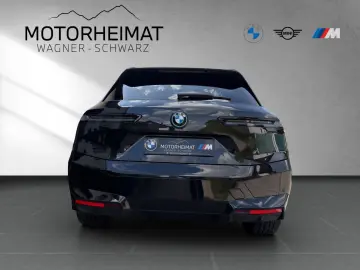 BMW iX xDrive40 Sportpaket Leder Amido SkyLounge 22