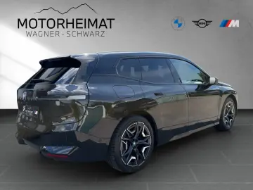 BMW iX xDrive40 Sportpaket Leder Amido SkyLounge 22