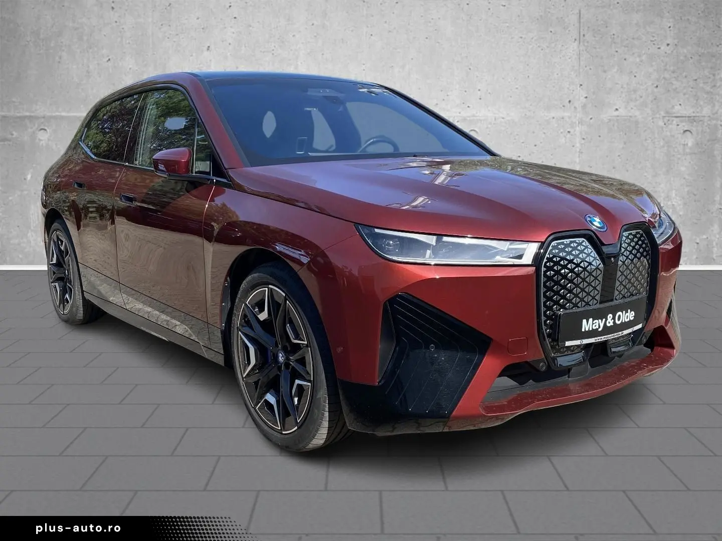 BMW iX xDrive40 HUD AHK Pano Memory Leder H K Sound