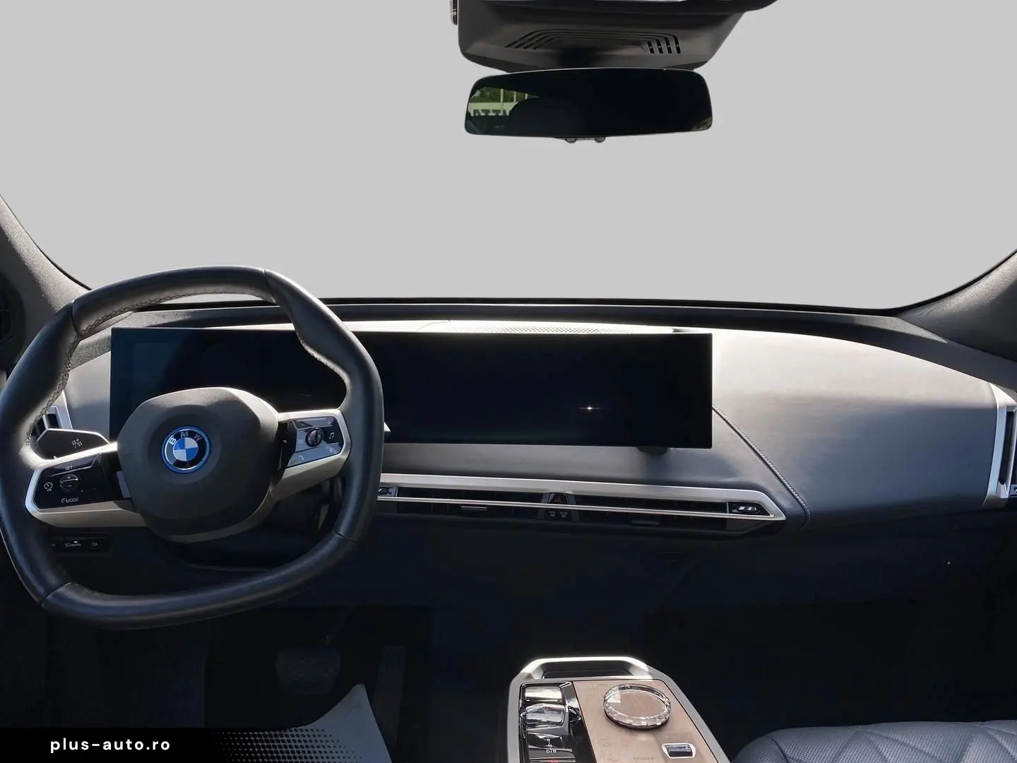 BMW iX xDrive40 HUD AHK Pano Memory Leder H K Sound