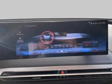 BMW iX xDrive40 HUD AHK Pano Memory Leder H K Sound
