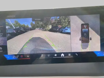 BMW iX xDrive40 HUD AHK Pano Memory Leder H K Sound