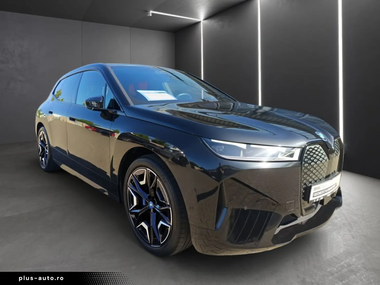 BMW iX xDrive40 SPORTPAKET PANORAMA AHK LASER