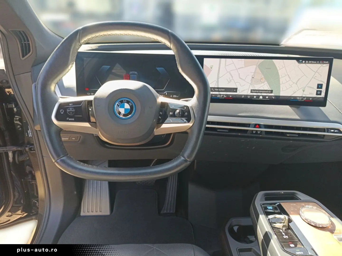BMW iX xDrive40 SPORTPAKET PANORAMA AHK LASER