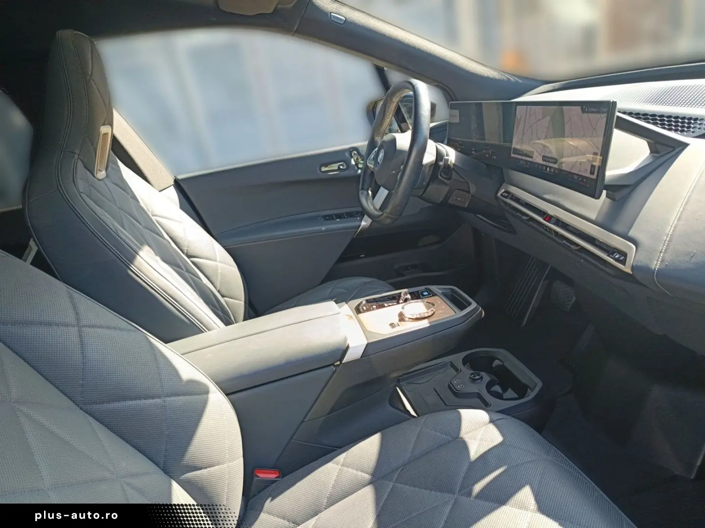 BMW iX xDrive40 SPORTPAKET PANORAMA AHK LASER