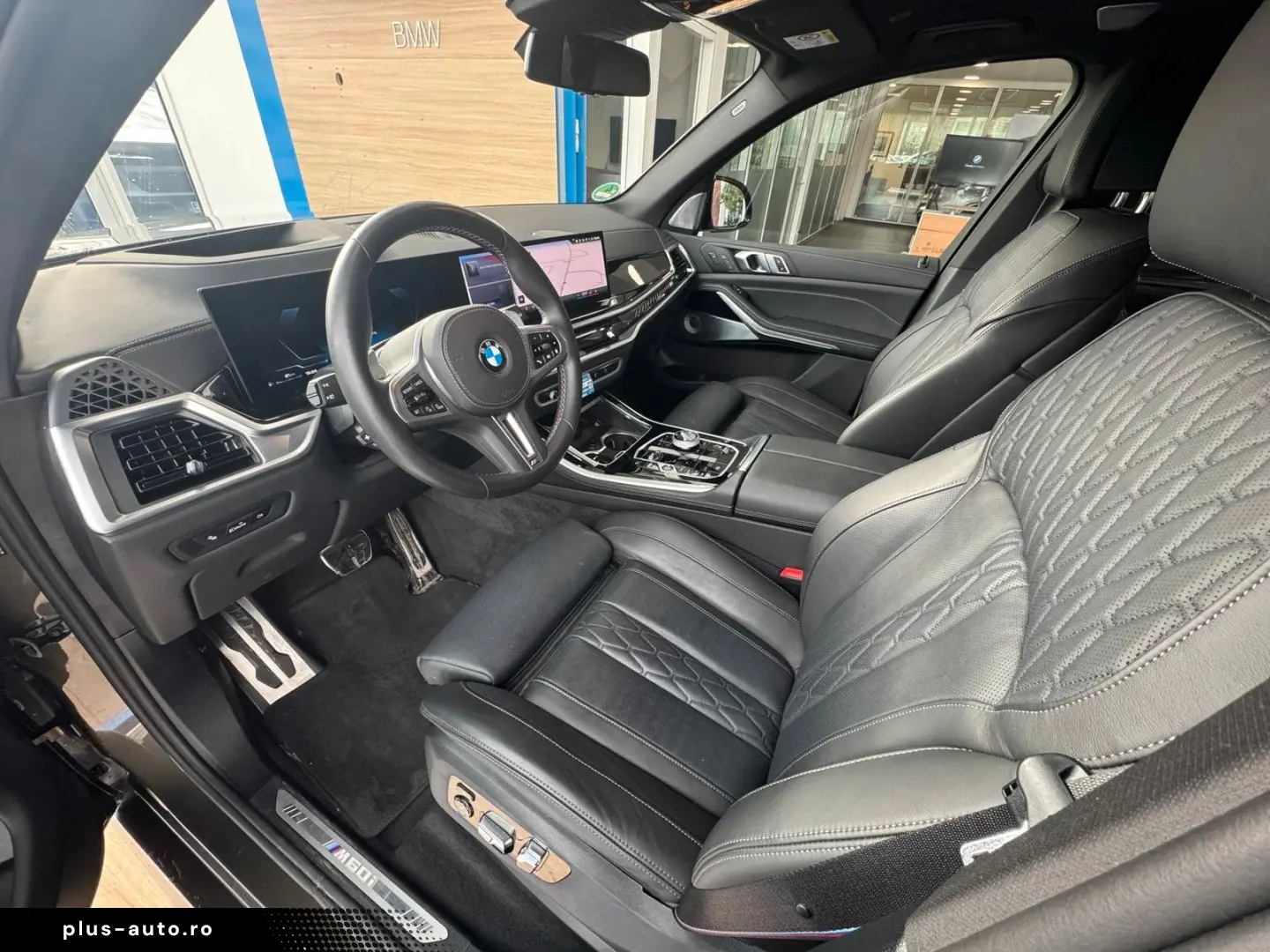 BMW X5 M60i xDrive über 150K NP Vollausstattung!
