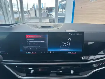 BMW X5 M60i xDrive über 150K NP Vollausstattung!