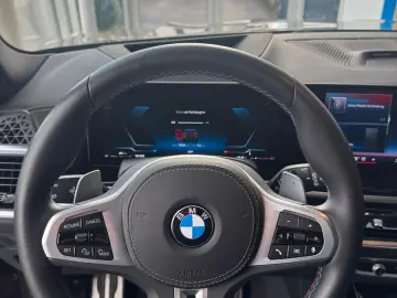 BMW X5 M60i xDrive über 150K NP Vollausstattung!