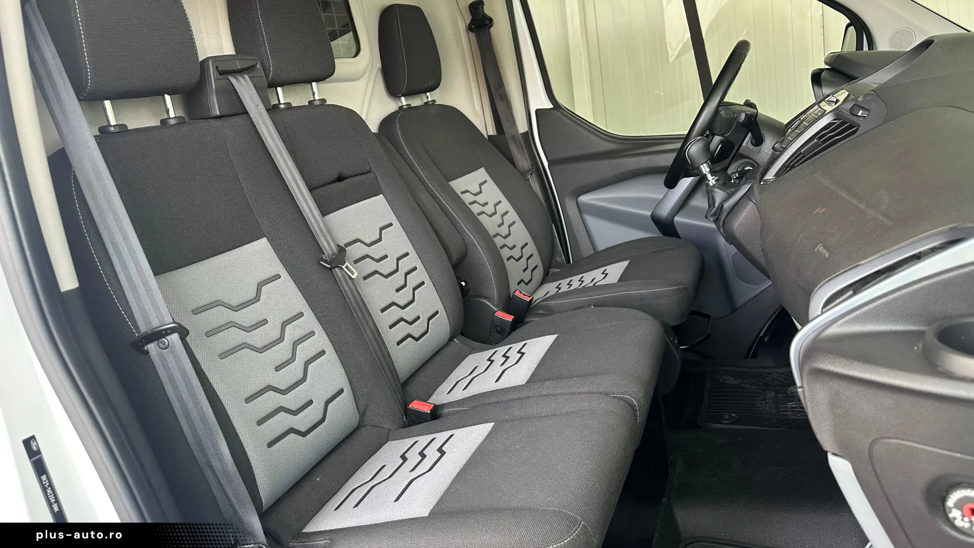 Ford Tranzit 2.2 Diesel 155 CP An 2014