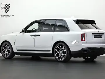 Rolls-Royce Cullinan Black Badge Starburst