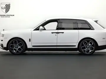 Rolls-Royce Cullinan Black Badge Starburst