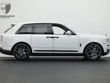 Rolls-Royce Cullinan Black Badge Starburst