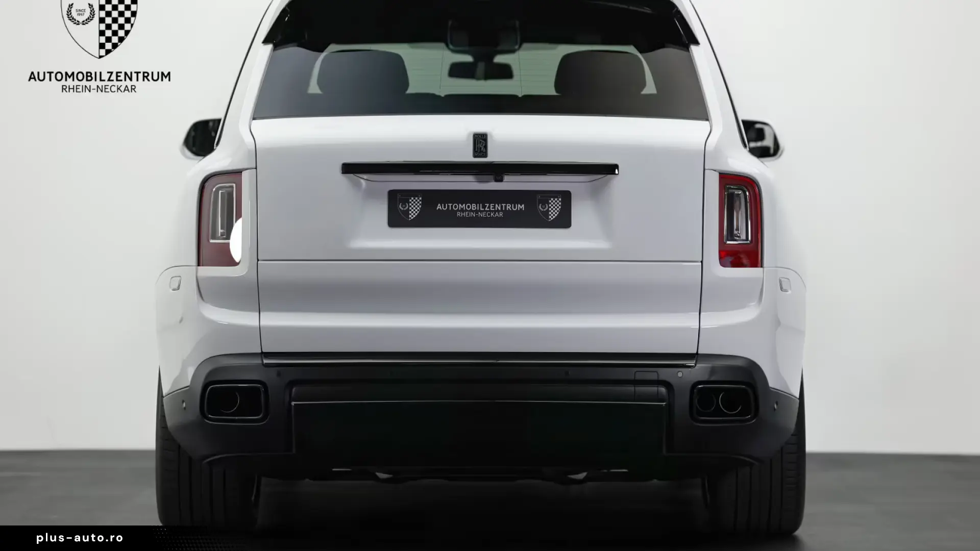 Rolls-Royce Cullinan Black Badge Starburst