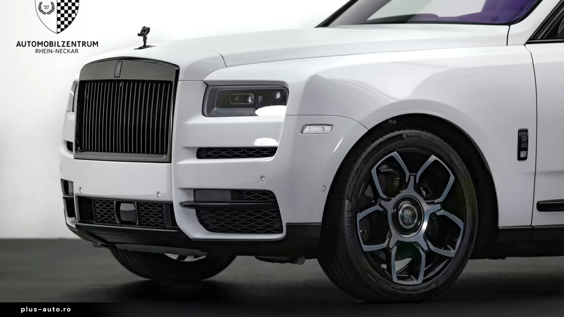 Rolls-Royce Cullinan Black Badge Starburst