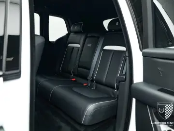 Rolls-Royce Cullinan Black Badge Starburst