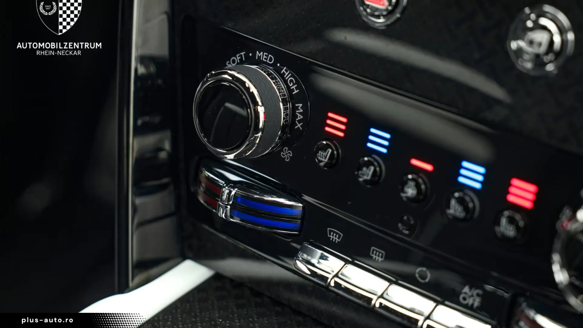Rolls-Royce Cullinan Black Badge Starburst