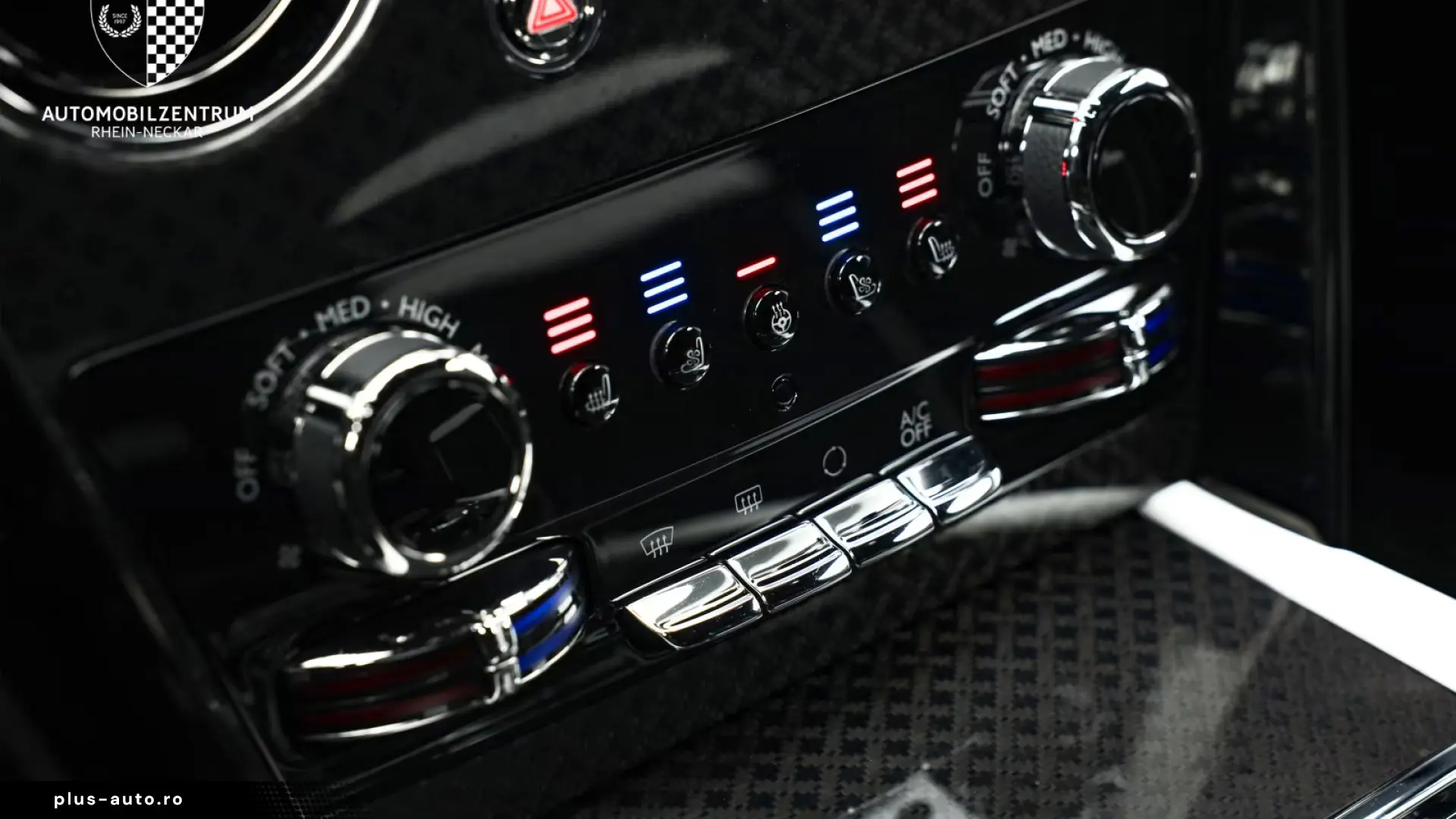 Rolls-Royce Cullinan Black Badge Starburst