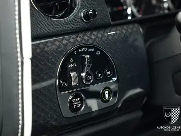 Rolls-Royce Cullinan Black Badge Starburst