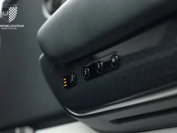 Rolls-Royce Cullinan Black Badge Starburst