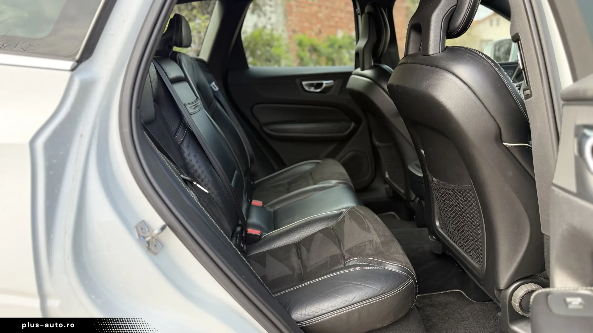 Volvo XC60 R design T5