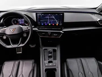 CUPRA FORMENTOR VZ5 4D MATRIX CARBON-SCHALENSITZE