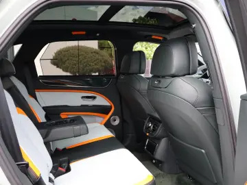Bentley Bentayga Speed MULLINER