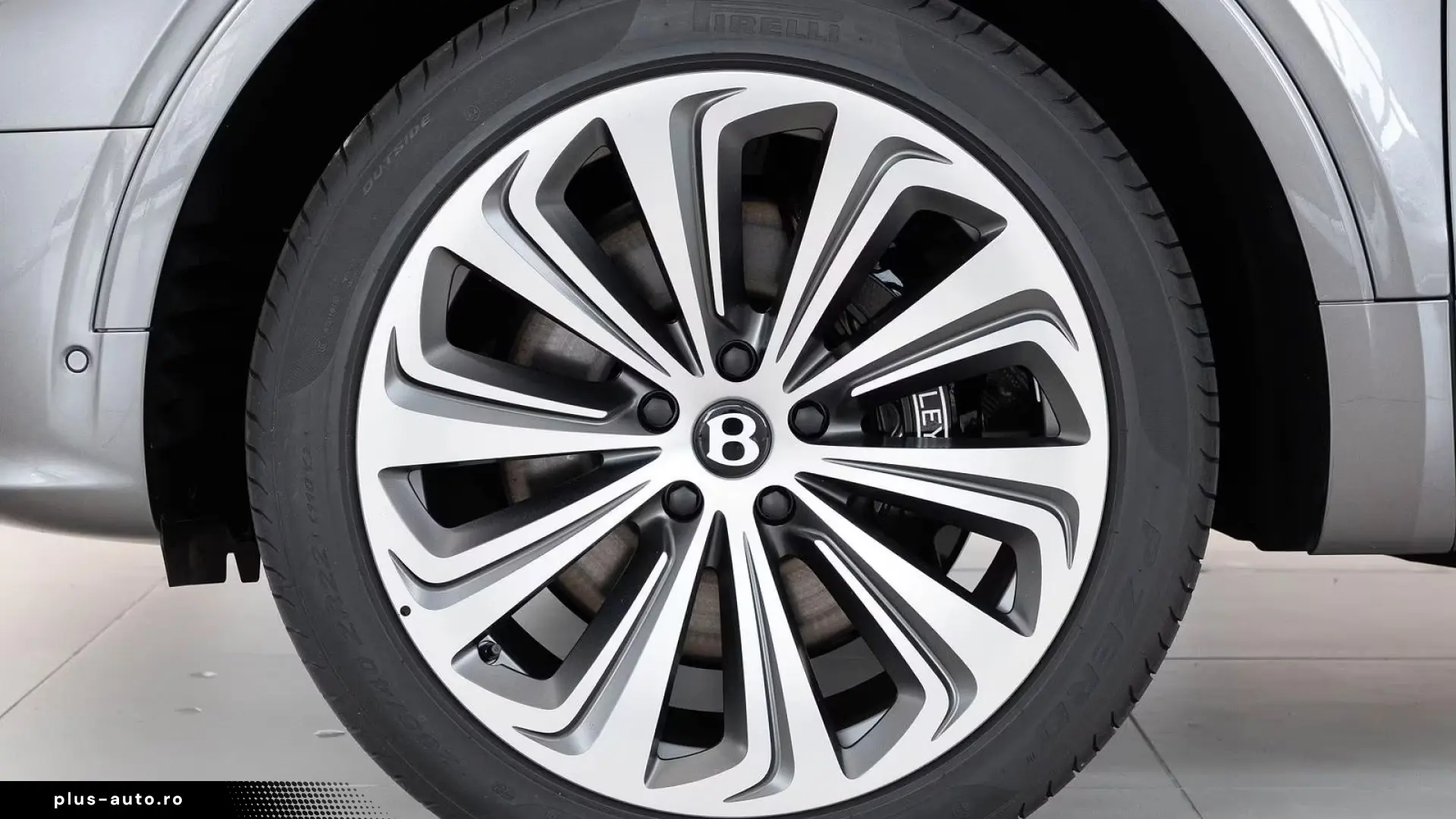 Bentley Bentayga Atelier Edition V8 von BENTLEY
