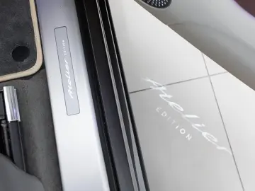 Bentley Bentayga Atelier Edition V8 von BENTLEY