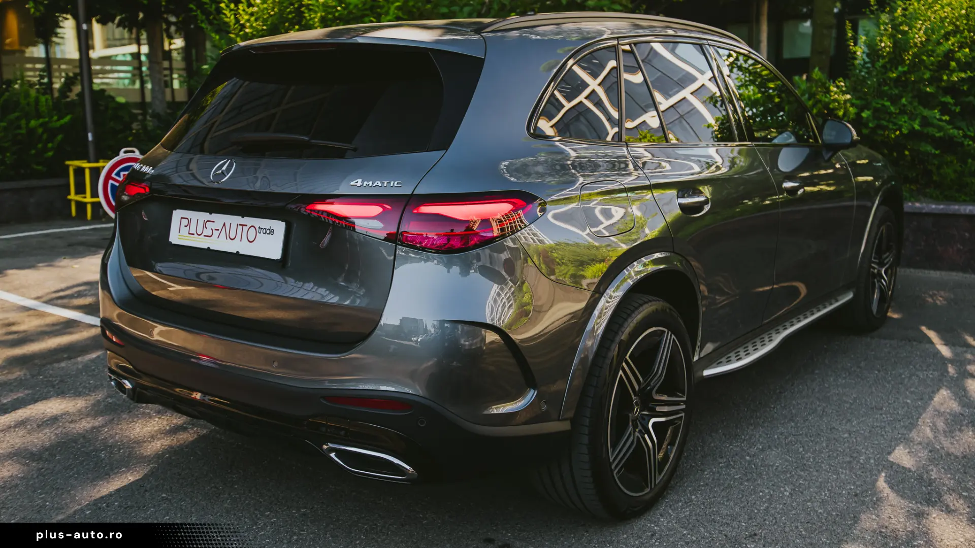 Mercedes Benz GLC 300e 4Matic AMG Line