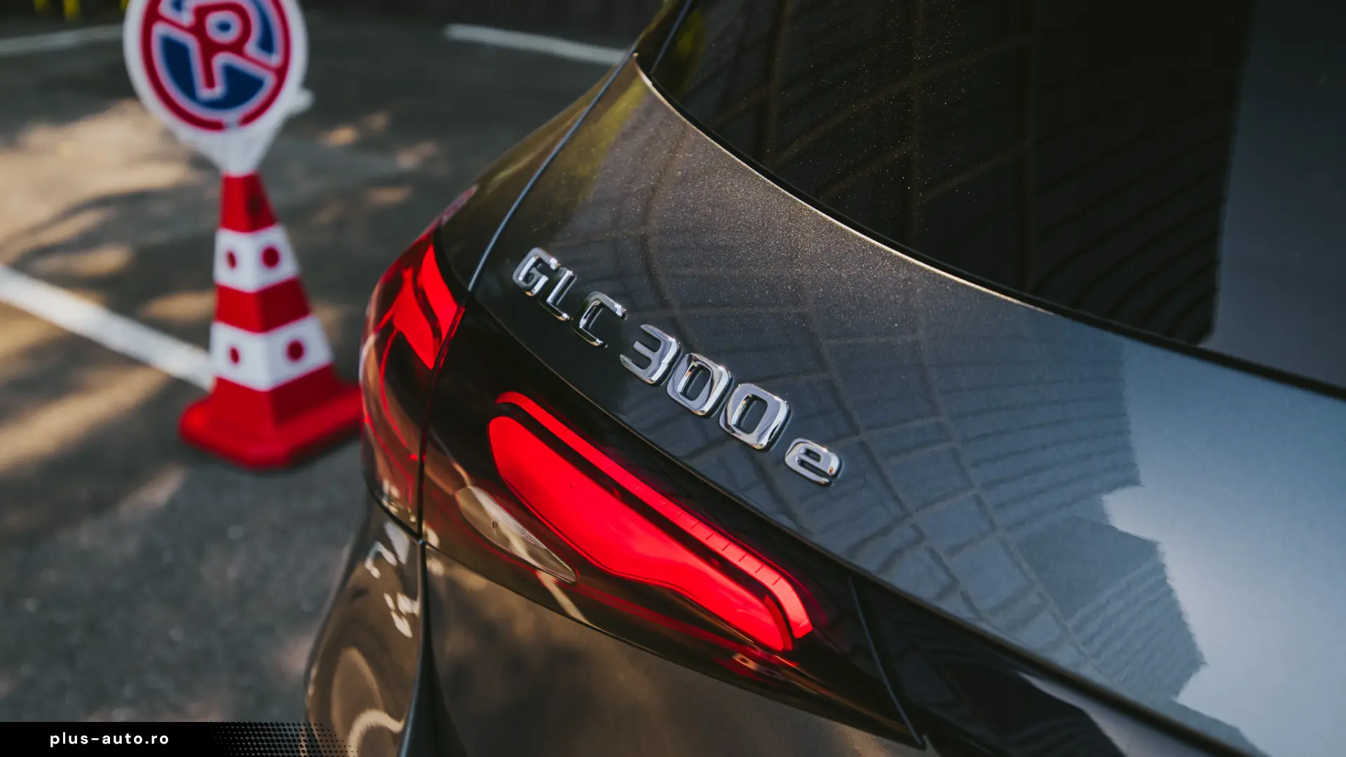 Mercedes Benz GLC 300e 4Matic AMG Line