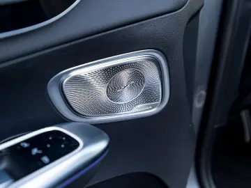 Mercedes Benz GLC 300e 4Matic AMG Line