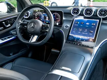 Mercedes Benz GLC 300e 4Matic AMG Line