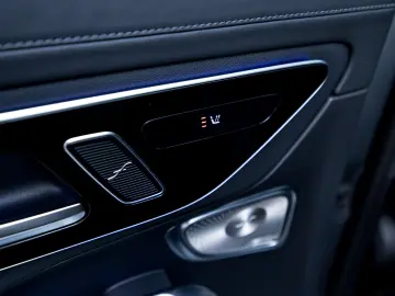 Mercedes Benz GLC 300e 4Matic AMG Line