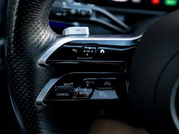 Mercedes Benz GLC 300e 4Matic AMG Line